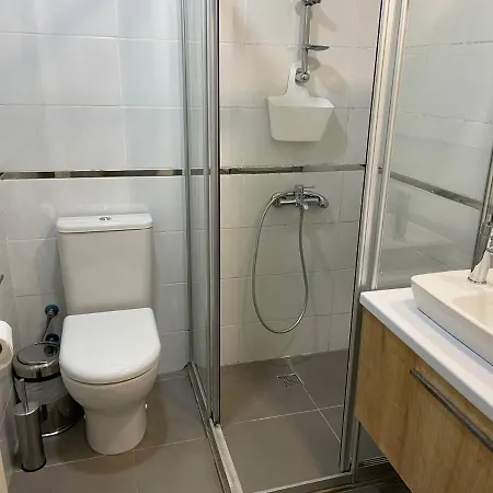 Merkez Cozy 2+1 Daire Wifi +netflix Κερύνεια